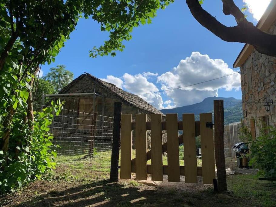Tiny House De Tempoyrac Vila La Rochette  Exterior foto